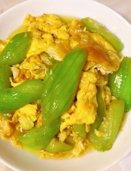 鸡蛋炒丝瓜怎么做_丝瓜要不要焯水