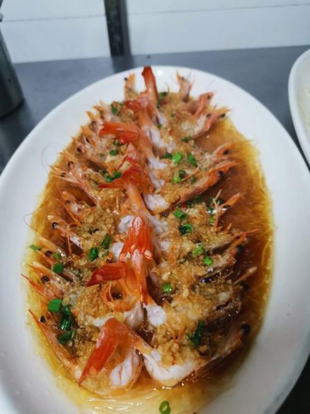 蒜蓉开边虾怎么做_正宗蒜蓉开边虾的做法
