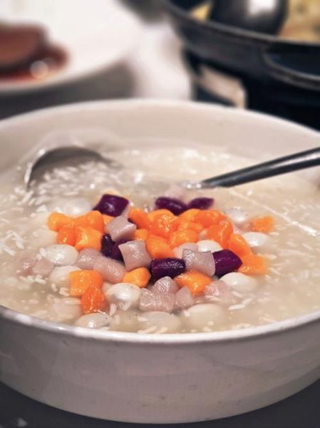 酒酿圆子怎么做_酒酿圆子用什么酒酿