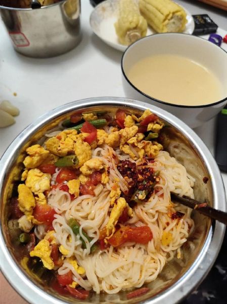 捞面条怎么做_捞面条的家常做法