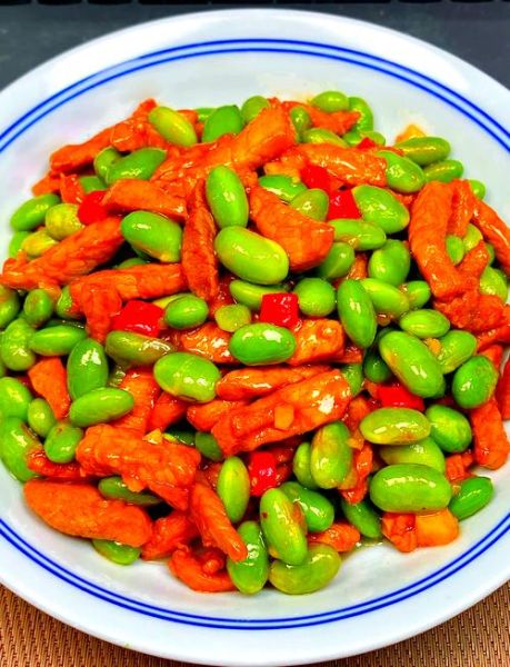 毛豆炒肉丝怎么炒才入味_毛豆炒肉丝家常做法