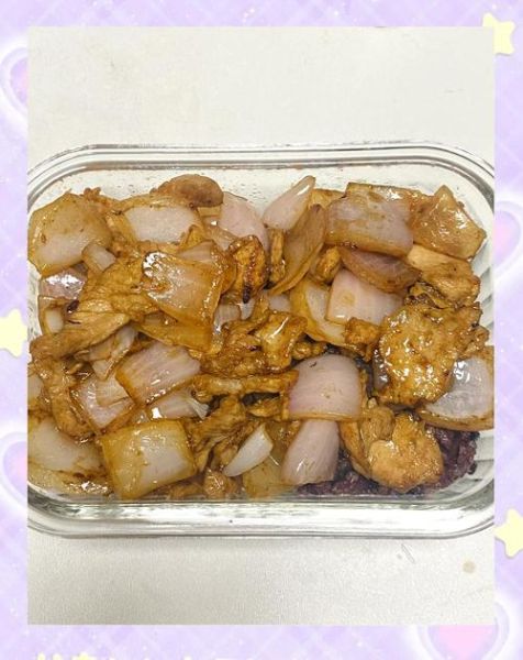 洋葱炒肉片怎么炒才嫩_洋葱炒肉片的家常做法