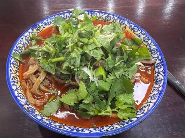 羊杂碎的家常做法_羊杂碎怎么做好吃