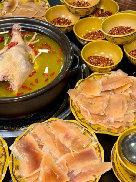 鱿鱼炖鸡的做法_鱿鱼炖鸡怎么做好吃