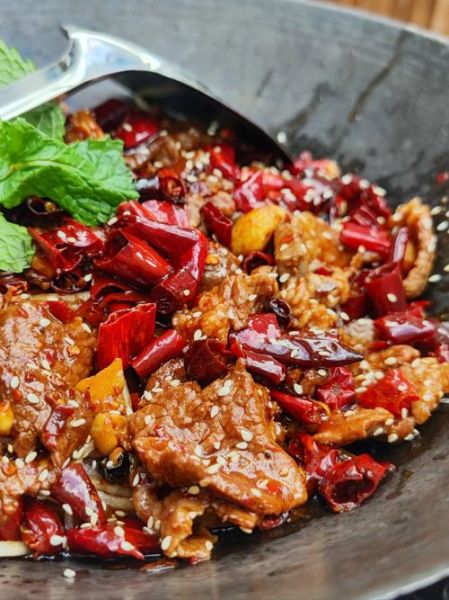 干锅怎么做才香辣入味_干锅需要焯水吗