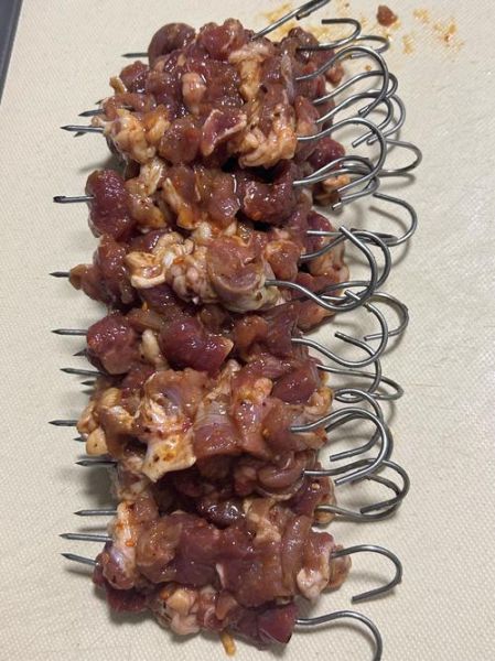 烤羊肉串怎么腌制_家庭烤箱做法