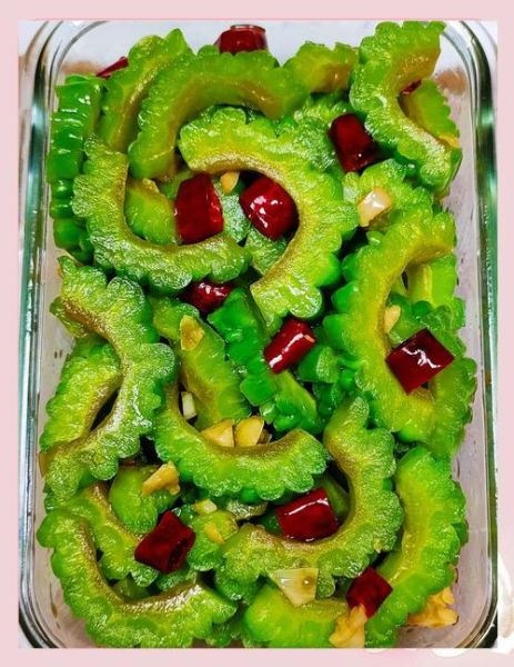 苦瓜怎么炒不苦_苦瓜凉拌怎么做