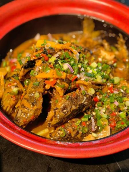 干锅黄骨鱼怎么做_黄骨鱼去腥技巧