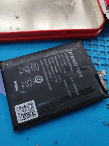 华为手机电池能用多久_怎么换电池