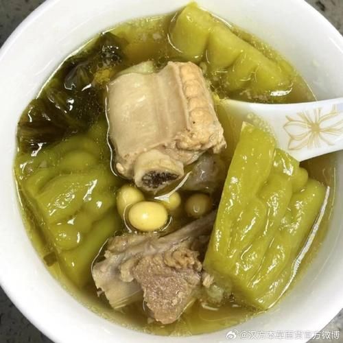 黄豆排骨汤怎么炖才浓白_黄豆需要提前泡多久