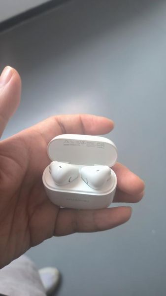 手机耳机怎么选_蓝牙耳机哪个牌子好