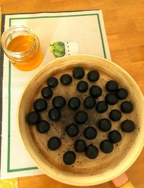 黑芝麻丸的做法_黑芝麻丸怎么做才香