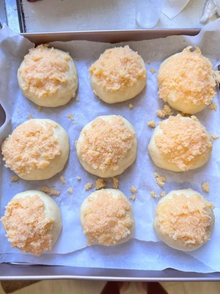 椰蓉面包怎么做_椰蓉面包的做法步骤