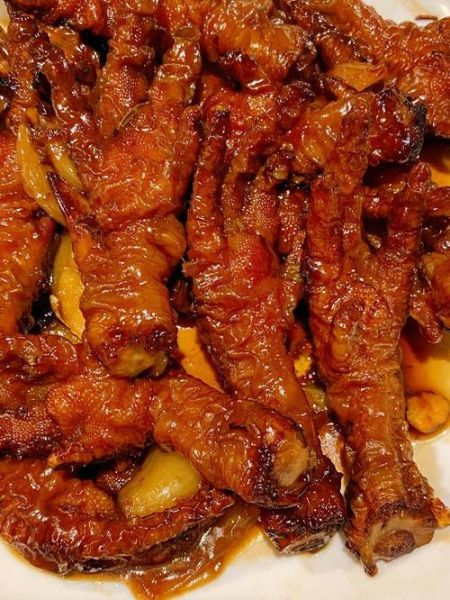 虎皮凤爪怎么做好吃_虎皮凤爪的家常做法