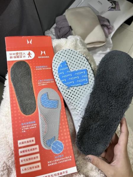鞋冷怎么办_冬天脚冷怎么选鞋