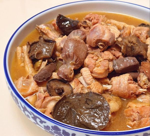 家常炖鸡的做法_炖鸡怎么炖才好吃