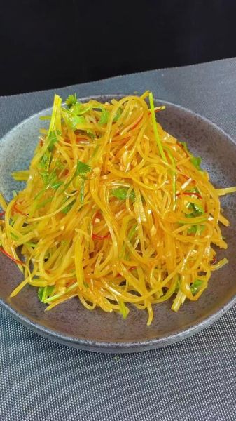 土豆丝怎么炒才脆_家常土豆丝做法