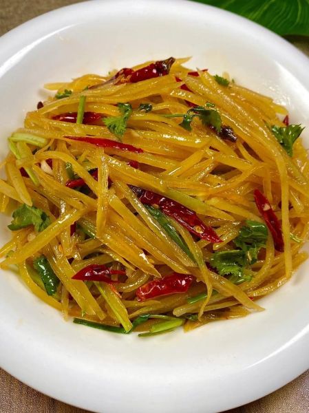 爆炒土豆丝怎么炒才脆_土豆丝家常做法步骤