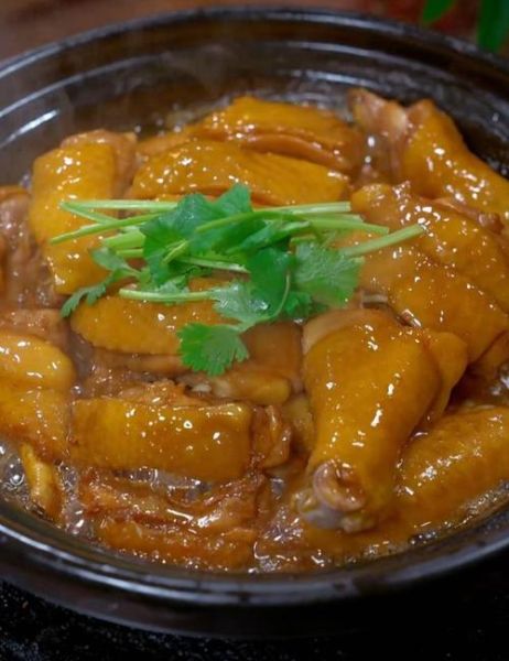 砂锅鸡煲怎么做_砂锅鸡煲要焯水吗