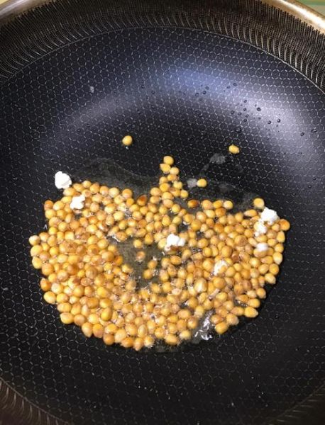 爆米花怎么做好吃_家庭爆米花做法步骤