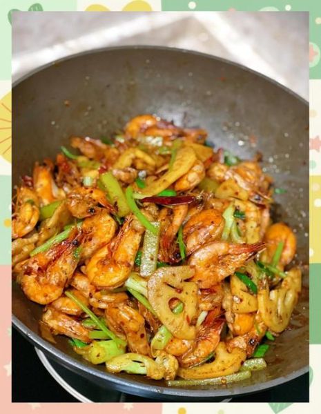 干锅香辣虾家常做法_香辣虾怎么做才入味