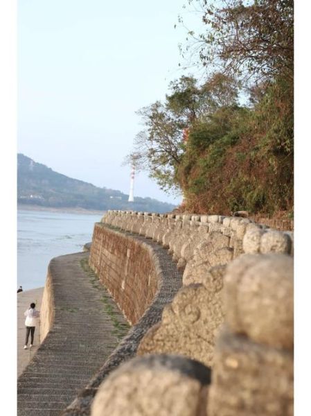 岸边景物有哪些_如何描写岸边景色