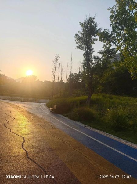 小米14Ultra拍照怎么样_值得买吗