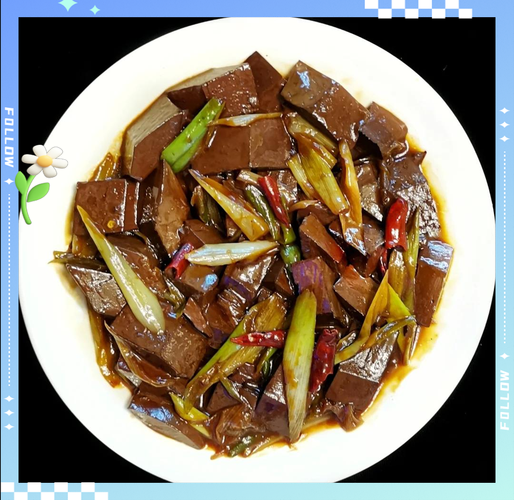 炒猪血的家常做法_猪血怎么炒才嫩滑不腥