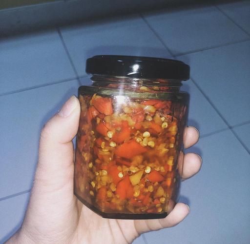 蒸辣椒酱怎么做_蒸辣椒酱家常做法