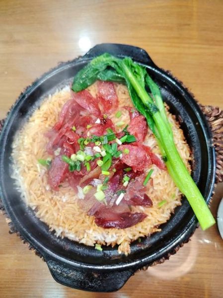 煲仔饭怎么做_正宗煲仔饭锅巴秘诀