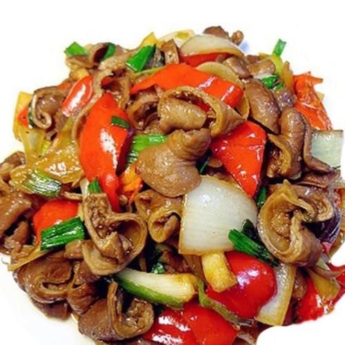 四川红烧肥肠怎么做_肥肠焯水去腥技巧