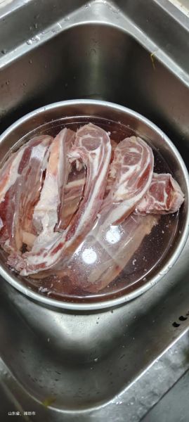 清炖羊肉怎么炖才不膻_清炖羊肉放什么调料去腥