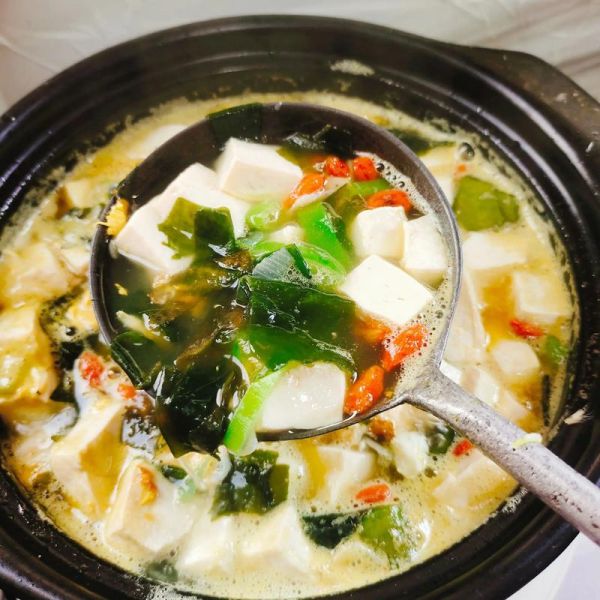 裙带菜汤怎么做_裙带菜汤需要焯水吗