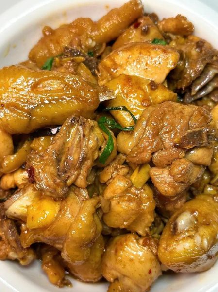 炒鸡块怎么做好吃_家常炒鸡块简单做法