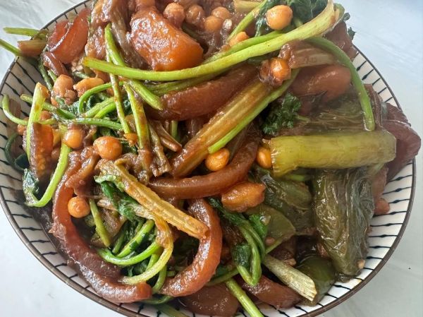 油焖辣椒咸菜怎么做_油焖辣椒咸菜家常做法