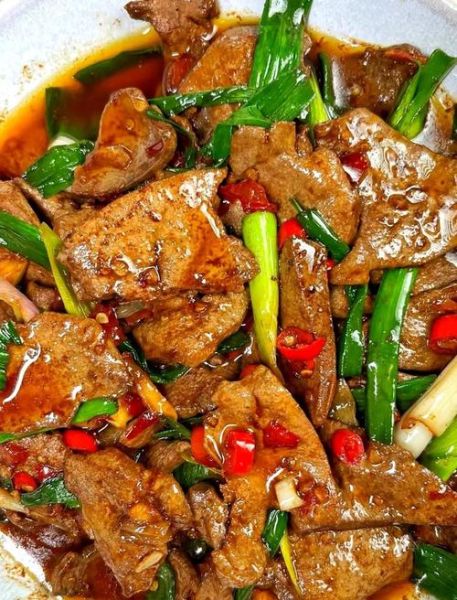 爆炒猪肝怎么炒才嫩_爆炒猪肝的家常做法