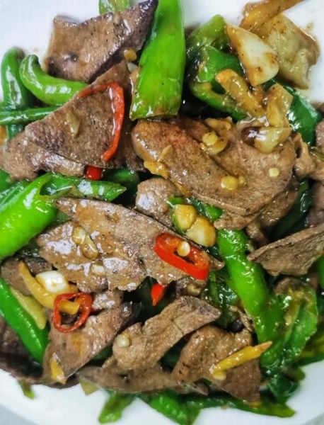 爆炒猪肝怎么炒才嫩_爆炒猪肝的家常做法