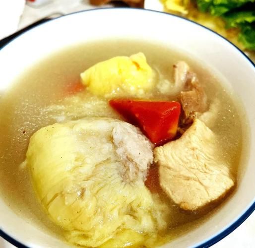 榴莲炖鸡的做法_榴莲炖鸡用哪种榴莲最好