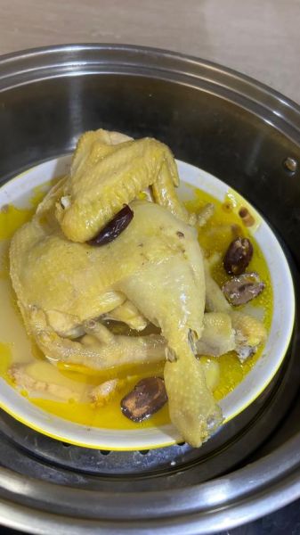 清炖鸡怎么做_清炖鸡要焯水吗
