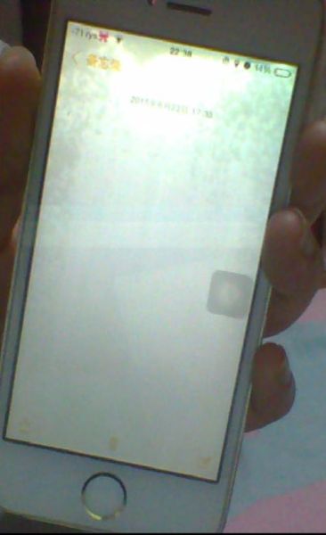 手机屏幕进水有水印怎么办_进水后水印会自己消失吗