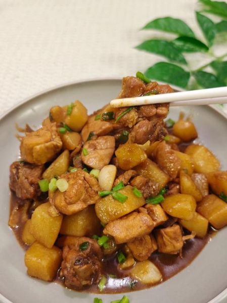 小鸡炖土豆怎么做才入味_家常做法步骤详解