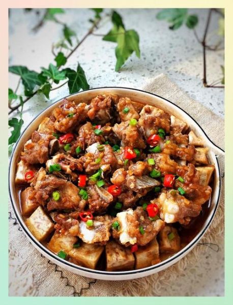 香芋排骨怎么做好吃_香芋排骨的做法步骤