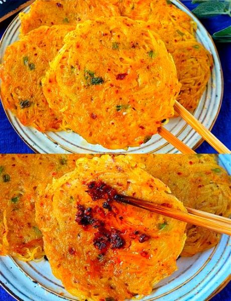 土豆丝鸡蛋饼怎么做_土豆丝鸡蛋饼的家常做法