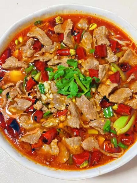 家常水煮牛肉怎么做_水煮牛肉嫩滑不柴的秘诀