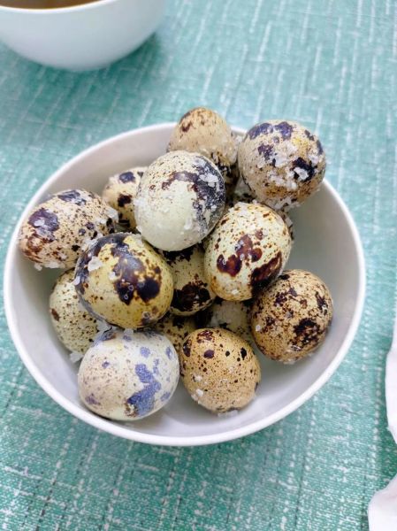 盐焗鹌鹑蛋怎么做_盐焗鹌鹑蛋要多久