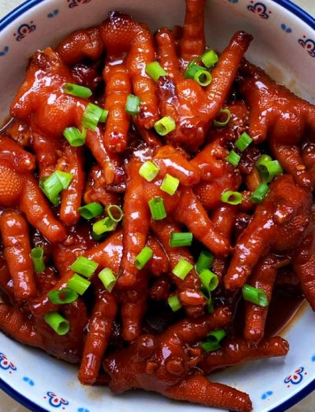 红烧鸡爪家常做法_鸡爪怎么烧才软糯入味
