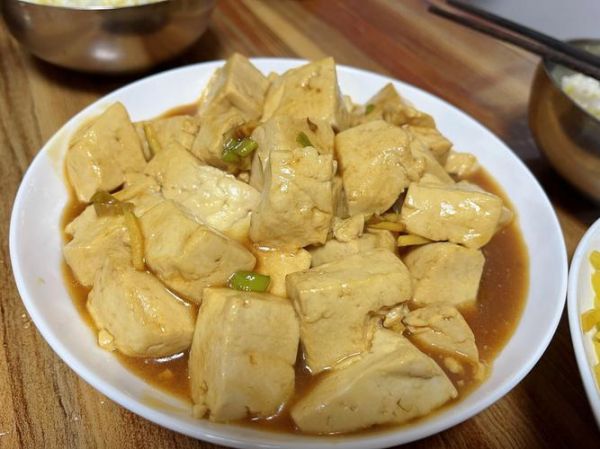 溜豆腐的家常做法_豆腐怎么炒才不碎