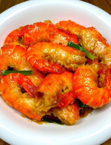 蒜蓉大虾怎么做_蒜蓉大虾做法视频详细步骤