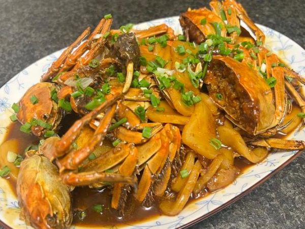 青蟹炒年糕怎么做_青蟹炒年糕的家常做法