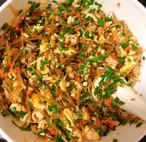 韭菜鸡蛋包子怎么和面_韭菜鸡蛋包子馅怎么调